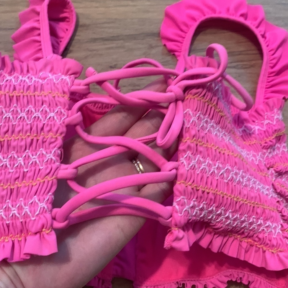 ARIZONA Jean Co. Ruffle Straps Smocked Bandeau Swimsuit Top Hot Pink Women’s M - Picture 7 of 9